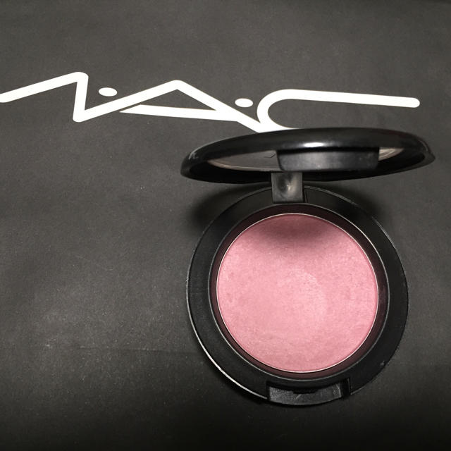 MAC(マック)の定番人気色 ウェルドレスト コスメ/美容のベースメイク/化粧品(チーク)の商品写真