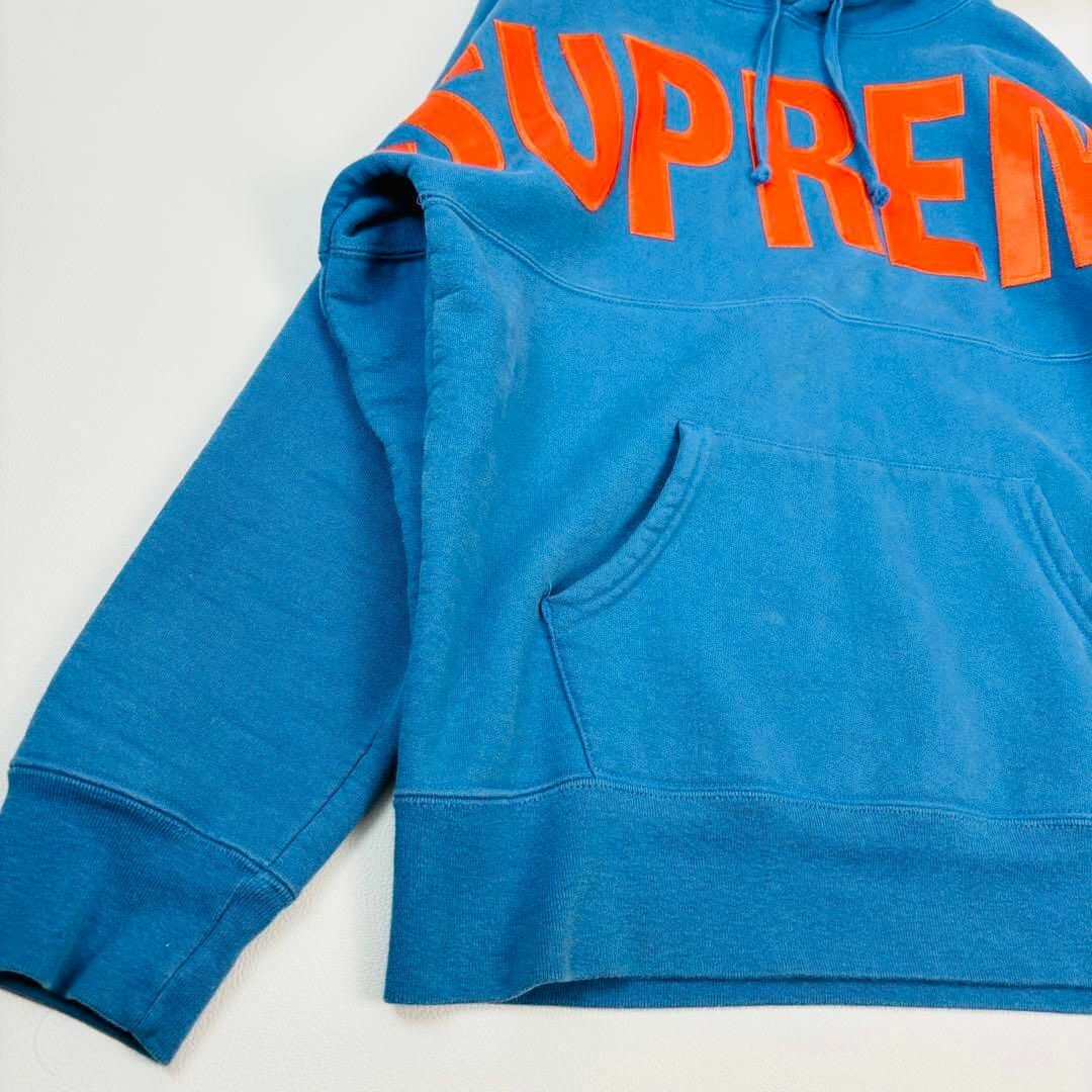 Supreme - シュプリーム プルオーバーパーカー ビッグロゴ 刺繍 Supreme - シュプリーム プルオーバーパーカー ビッグロゴ 刺繍