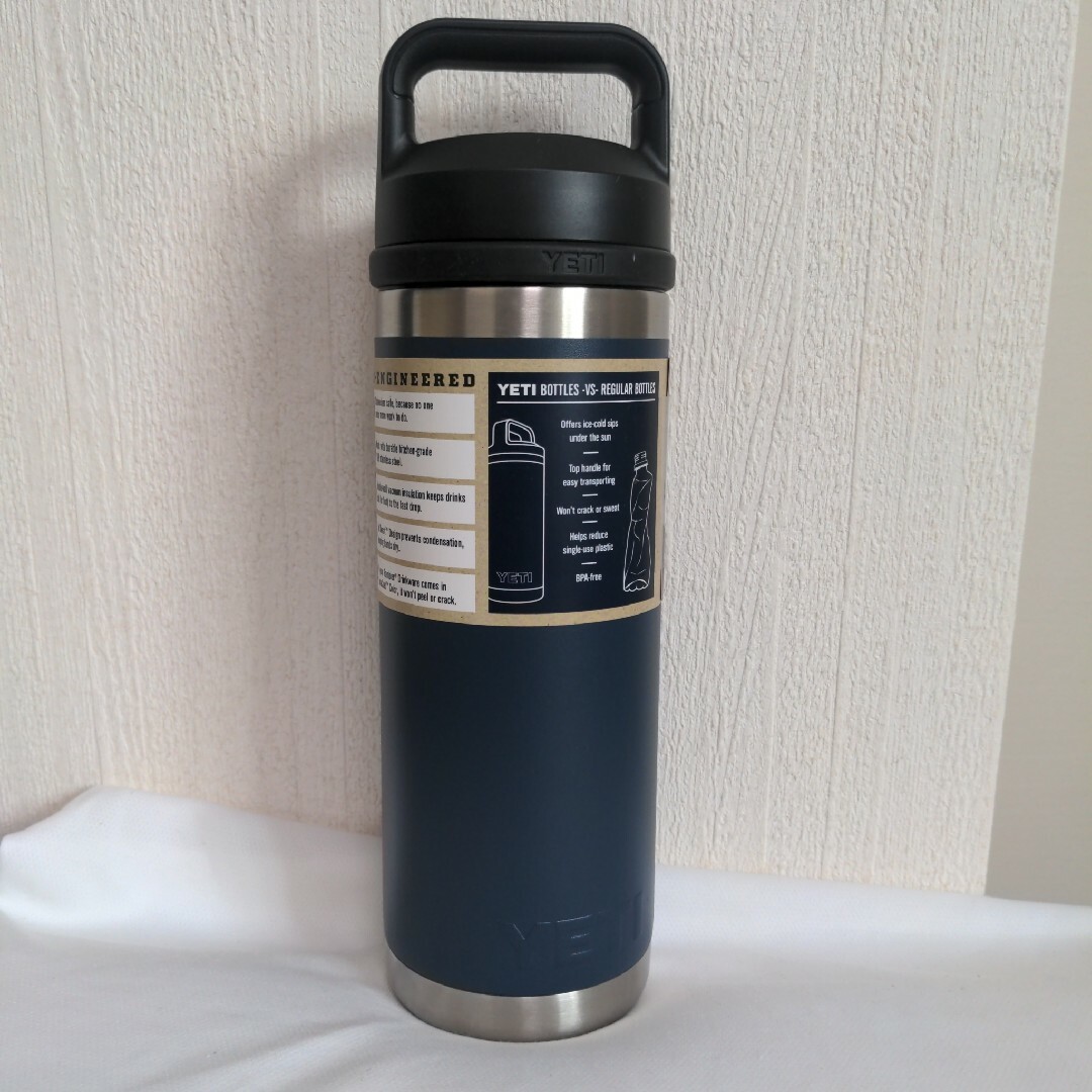 YETI - イエティ ランブラー 18oz タンブラー ボトル ネイビーの YETI - イエティ ランブラー 18oz タンブラー ボトル ネイビーの