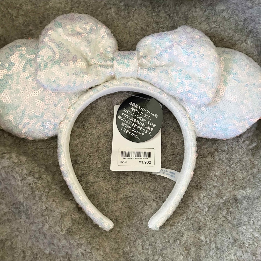 Disney ディズニー ミニーマウス カチューシャ 白 ホワイト スパンコール | フリマアプリ ラクマ