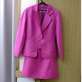 Christian Dior(スーツ)のフリマアイテム一覧 Christian Dior(スーツ)のフリマアイテム一覧