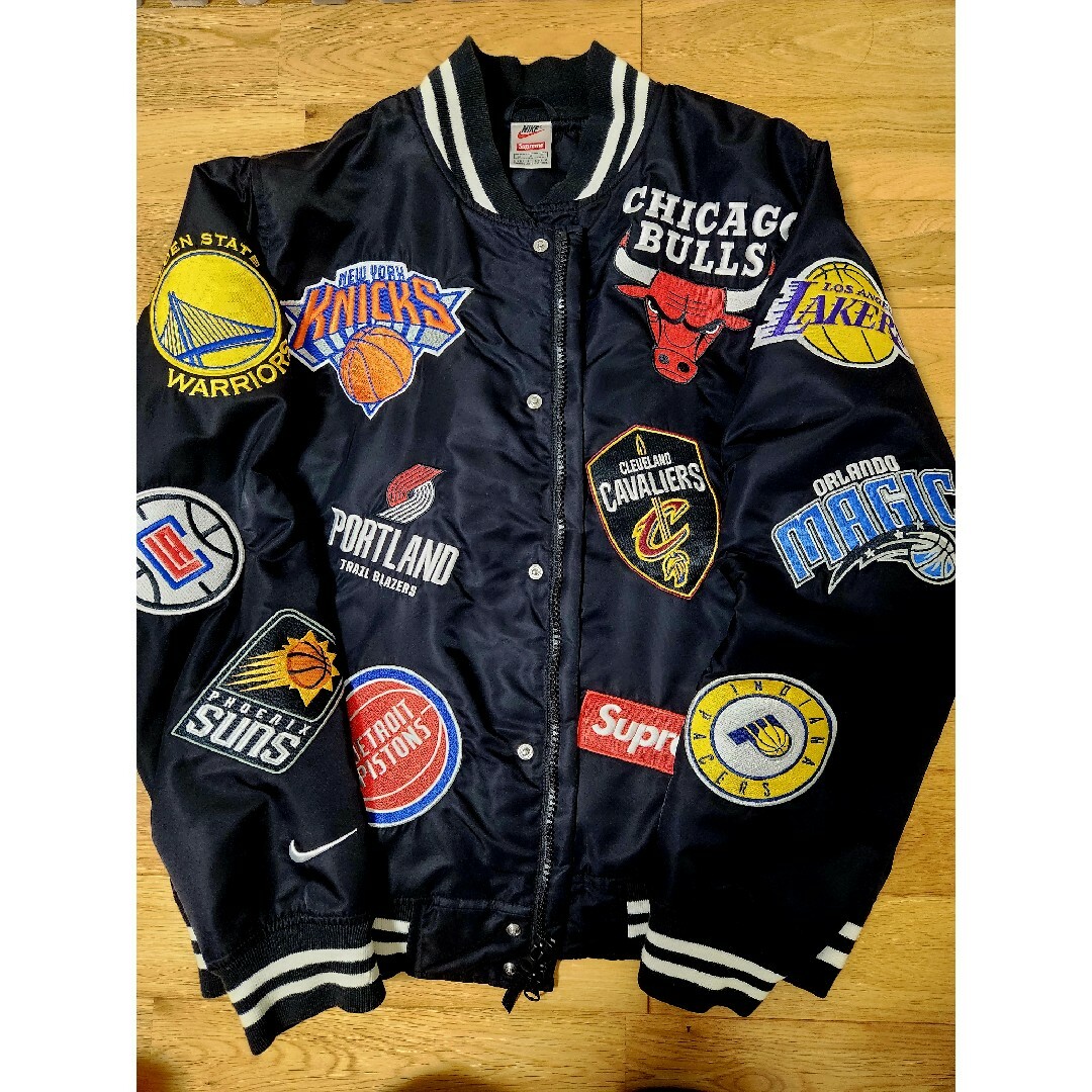 Supreme Nike NBA Teams Warm-Up Jacket M Supreme Nike NBA Teams Warm-Up Jacket M