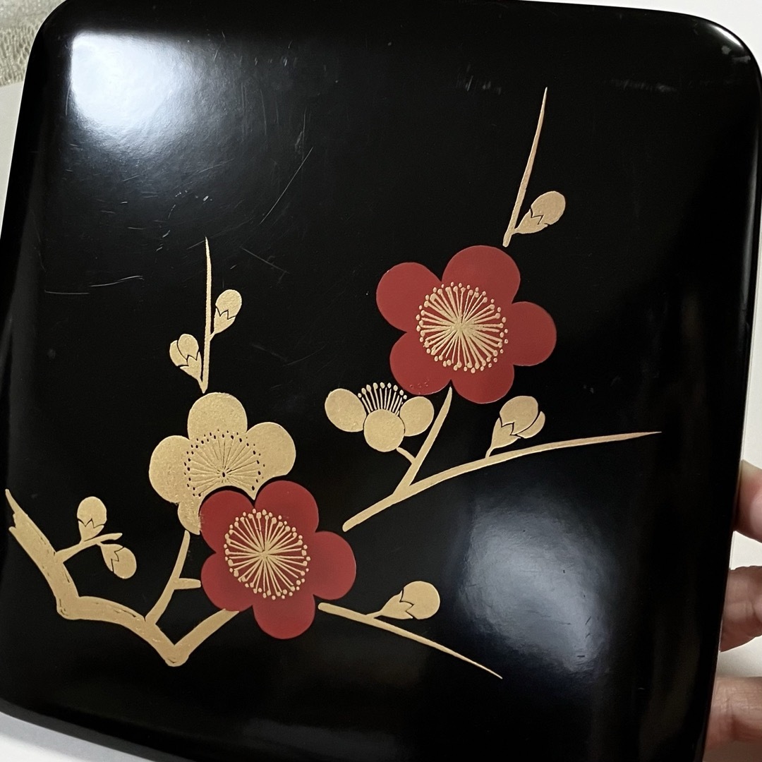 漆器 会津塗 三段 重箱 枝梅 雅匠 黒の通販 by k-mix's shop|ラクマ 漆器 会津塗 三段 重箱 枝梅 雅匠 黒の通販 by k-mix's shop|ラクマ