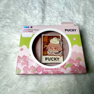 POP MART ポップマート　Molly PUCKY マグネット(キャラクターグッズ)