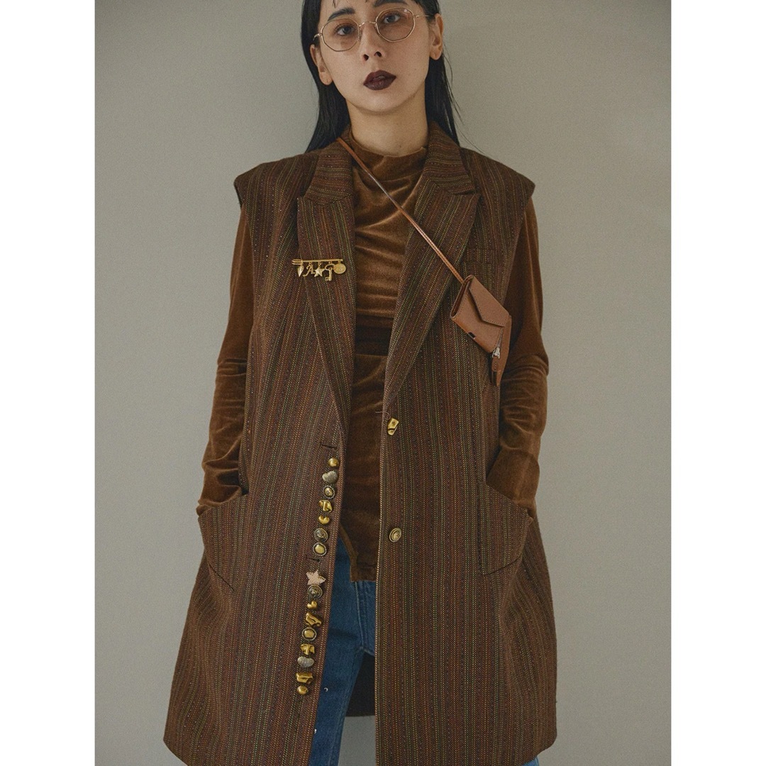 新作 AMERI UND MANY MOTIF BUTTON VEST 新作 AMERI UND MANY MOTIF BUTTON VEST
