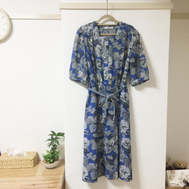 Santa Monica(サンタモニカ)のused  ＊  blue flower one-piece レディースのワンピース(ひざ丈ワンピース)の商品写真