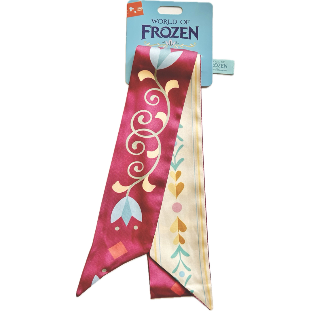 Disney(ディズニー)の香港ディズニー Frozen スカーフ レッド レディースのファッション小物(バンダナ/スカーフ)の商品写真