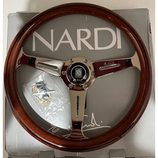 ナルディ(車内アクセサリ)のフリマアイテム一覧 ナルディ(車内アクセサリ)のフリマアイテム一覧