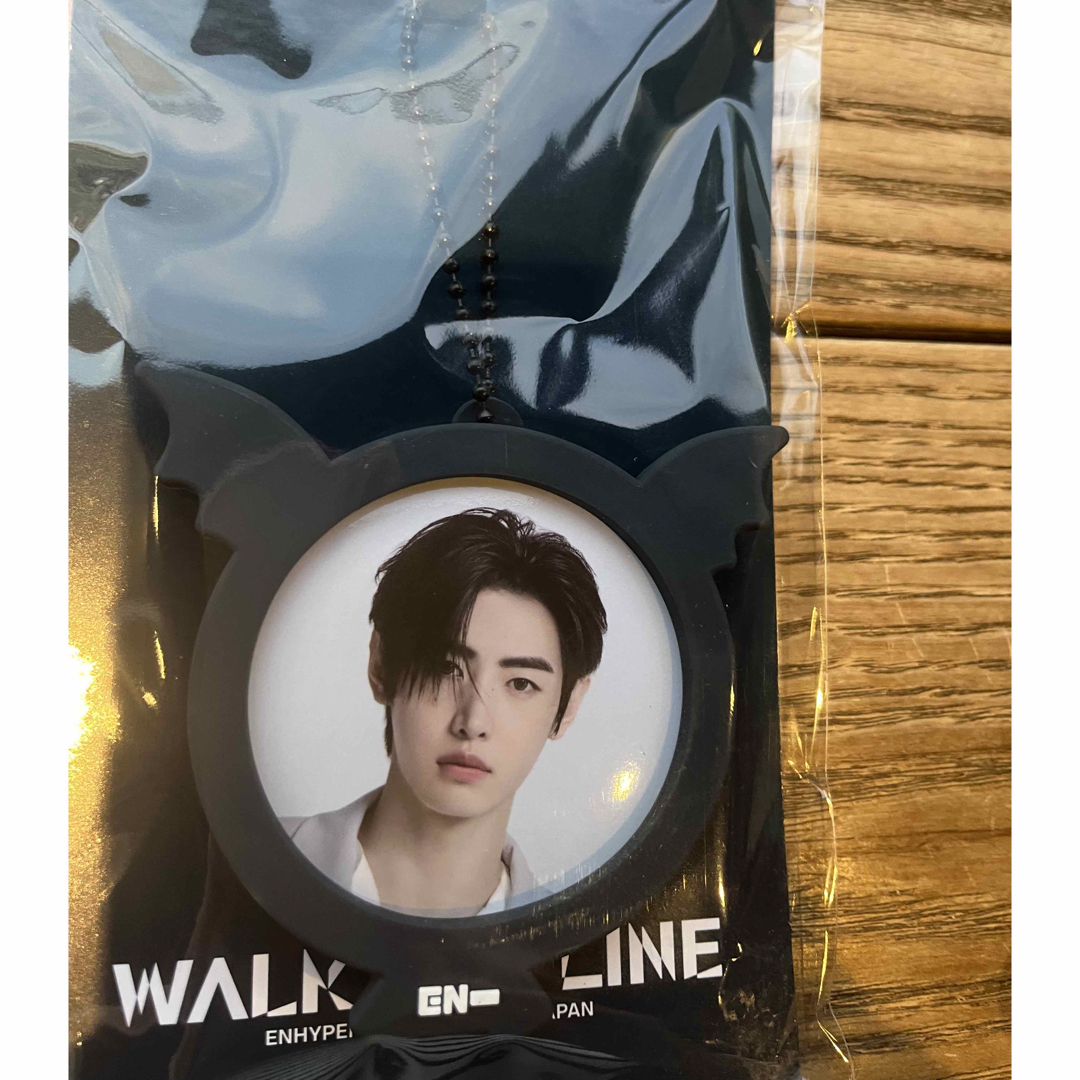 ヒスン enhypen エナプ うちわ WALK THE LINE(ENHYPEN ヒスン enhypen エナプ うちわ WALK THE LINE(ENHYPEN