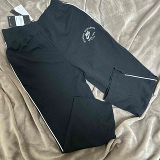 NIKE ズボン　ボトムス　ランニングウェア