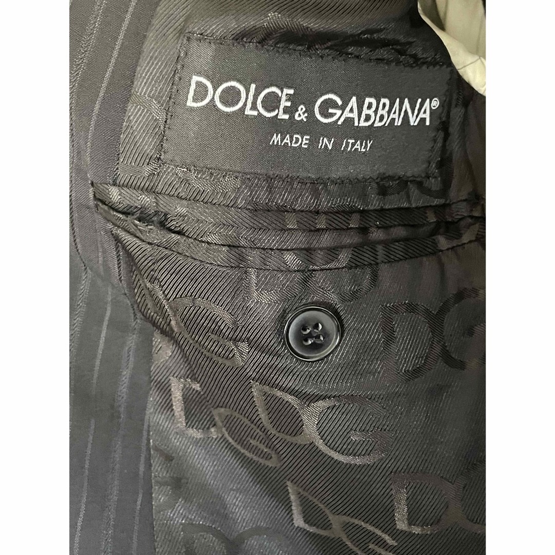Dolce & Gabbana スーツ ダークグレー ストライプ Dolce & Gabbana スーツ ダークグレー ストライプ