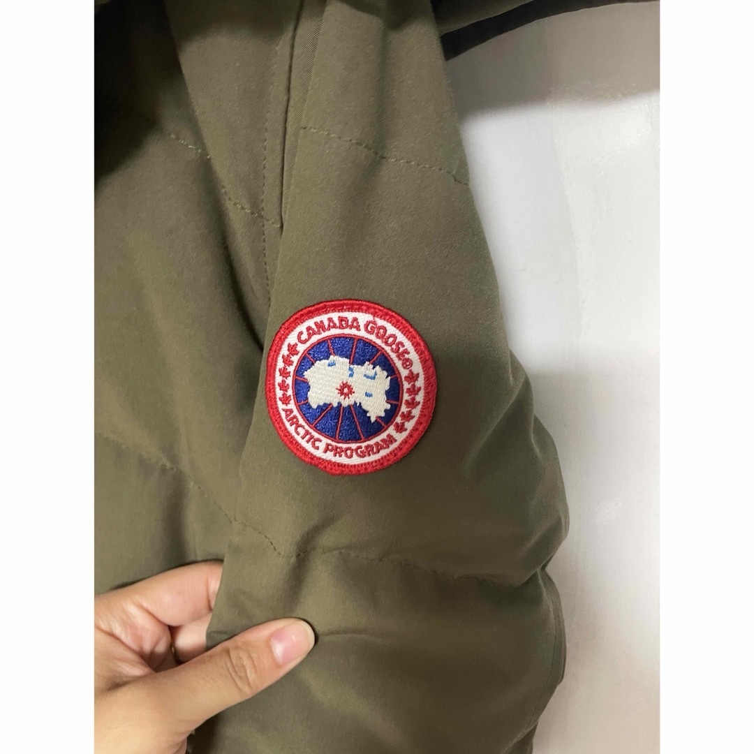 CANADA GOOSE - カナダグース カーキの通販 by saki's shop CANADA GOOSE - カナダグース カーキの通販 by saki's shop