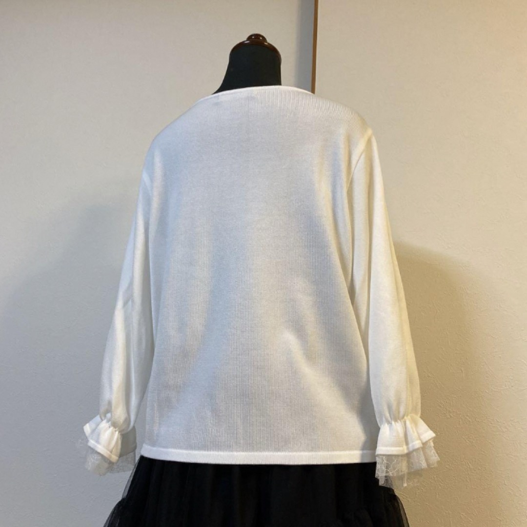 美品¥44,000☆2023年Rene レース切替ニットプルオーバー 38 36 美品¥44,000☆2023年Rene レース切替ニットプルオーバー 38 36