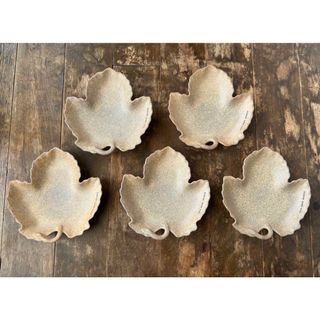 【新品】たち吉　葉っぱの小皿(5つ)(食器)