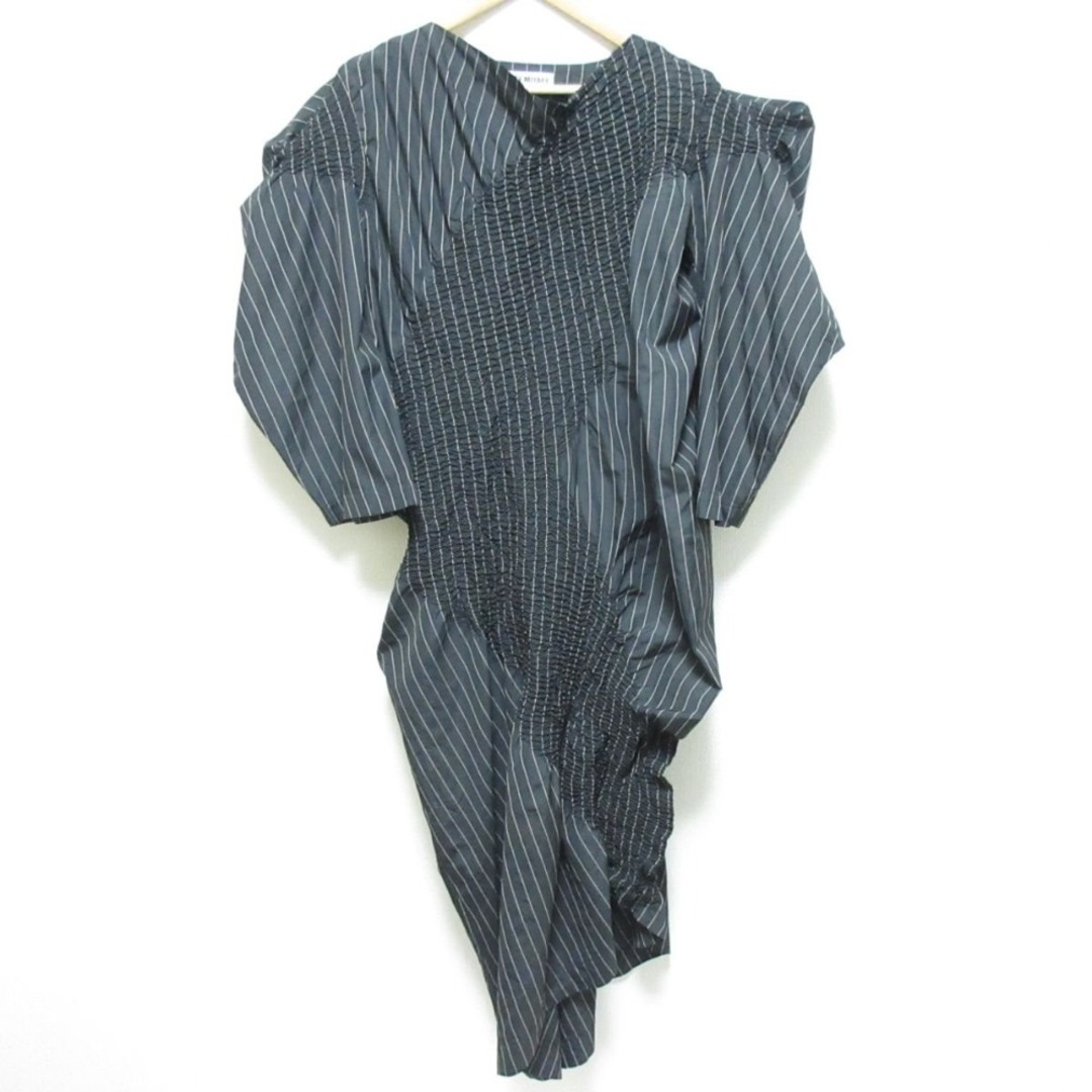 ISSEY MIYAKE - 美品 23AW ISSEY MIYAKE イッセイミヤケ ISSEY MIYAKE - 美品 23AW ISSEY MIYAKE イッセイミヤケ