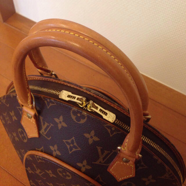 LOUIS エリプスPMの通販 by くるみ's shop|ルイヴィトンならラクマ VUITTON - ルイヴィトン 即納NEW