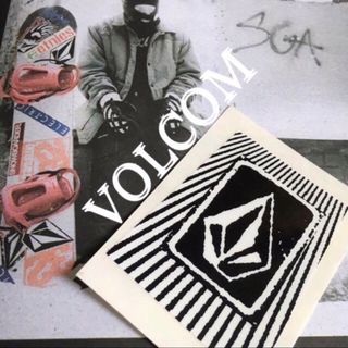 volcom(スノーボード ・ ホワイト/白色系)のフリマアイテム一覧 volcom(スノーボード ・ ホワイト/白色系)のフリマアイテム一覧