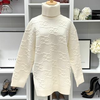 FENDIのフリマアイテム一覧 FENDIのフリマアイテム一覧