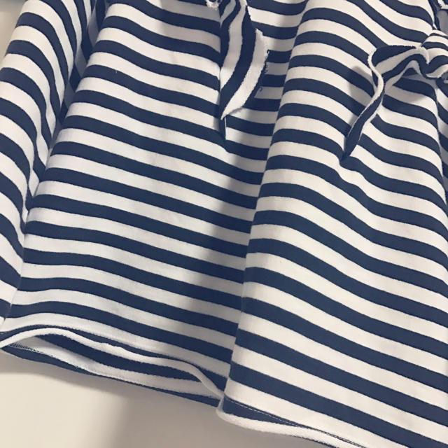 ZARA(ザラ)のボーダー フリル トップス ♡  レディースのトップス(カットソー(長袖/七分))の商品写真