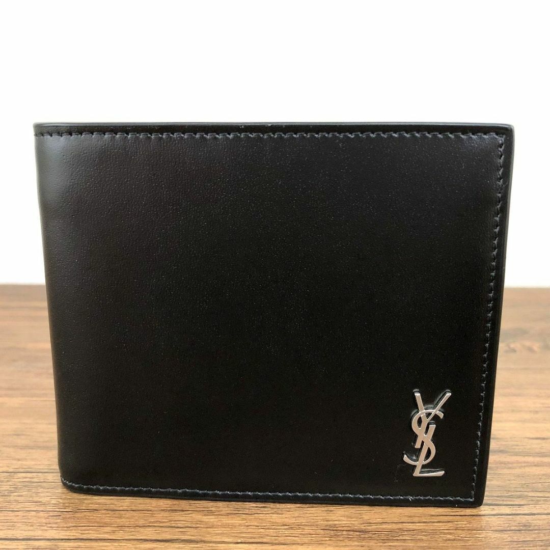 Yves Saint Laurent - 送料込み! 未使用品 Saint Laurent 二 Yves Saint Laurent - 送料込み! 未使用品 Saint Laurent 二
