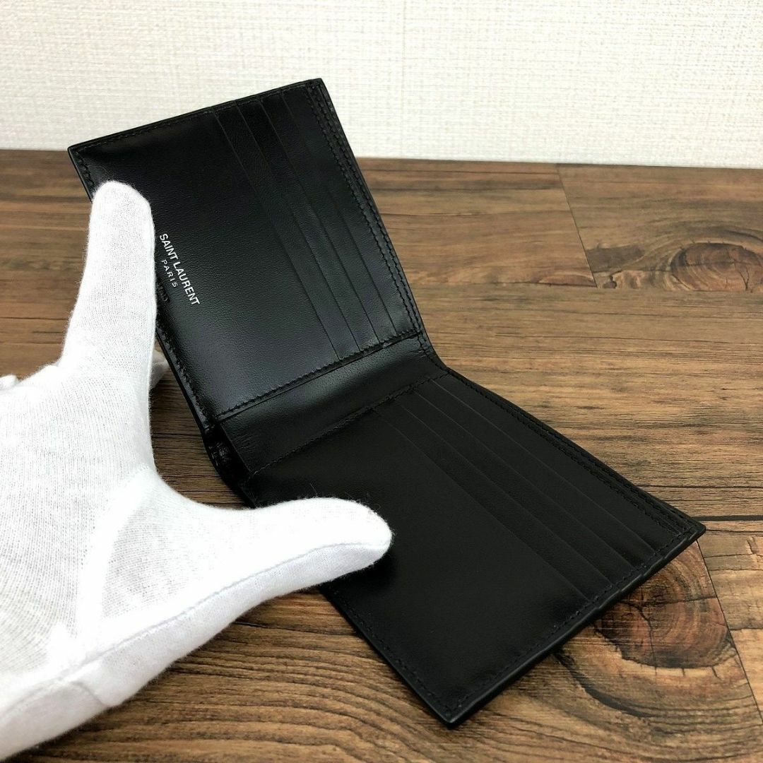 Yves Saint Laurent - 送料込み! 未使用品 Saint Laurent 二 Yves Saint Laurent - 送料込み! 未使用品 Saint Laurent 二