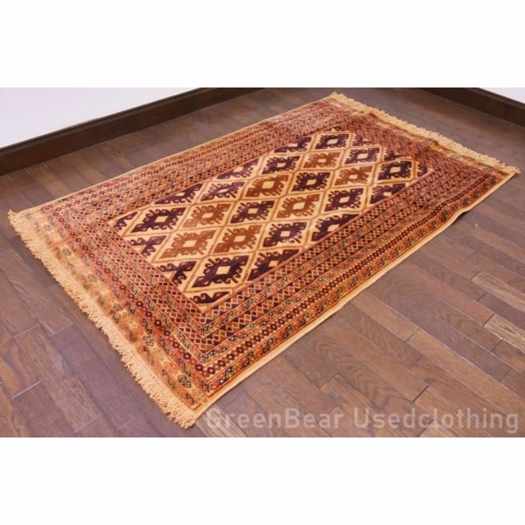 RAGU023 寛ぎスペースに◎トライバルラグ 139cm×86cm ウール絨毯 RAGU023 寛ぎスペースに◎トライバルラグ 139cm×86cm ウール絨毯