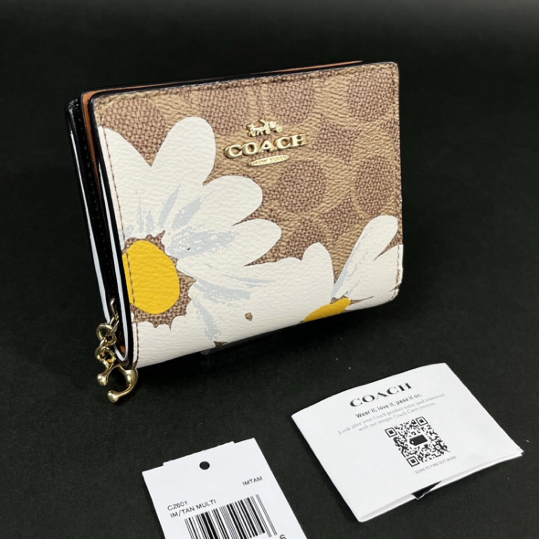 COACH - COACH シグネチャー フローラル 二つ折り財布 CZ601 花 COACH - COACH シグネチャー フローラル 二つ折り財布 CZ601 花