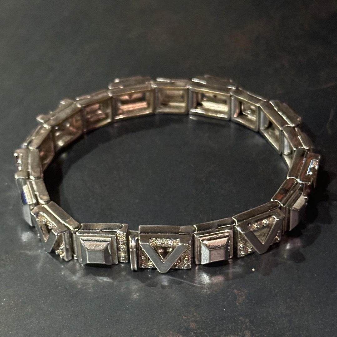 SILVER925 V CUTTING BRACELET/シルバー/ブレスレットの通販 by SILVER925 V CUTTING BRACELET/シルバー/ブレスレットの通販 by