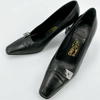 Salvatore Ferragamo(ハイヒール/パンプス ・ シルバー/銀色系 Salvatore Ferragamo(ハイヒール/パンプス ・ シルバー/銀色系