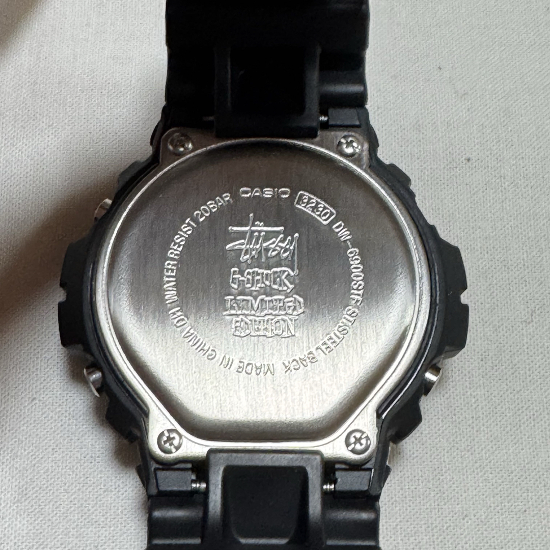未使用】STUSSY × G-SHOCK 35周年記念モデル DW-6900 時計 未使用】STUSSY × G-SHOCK 35周年記念モデル DW-6900 時計