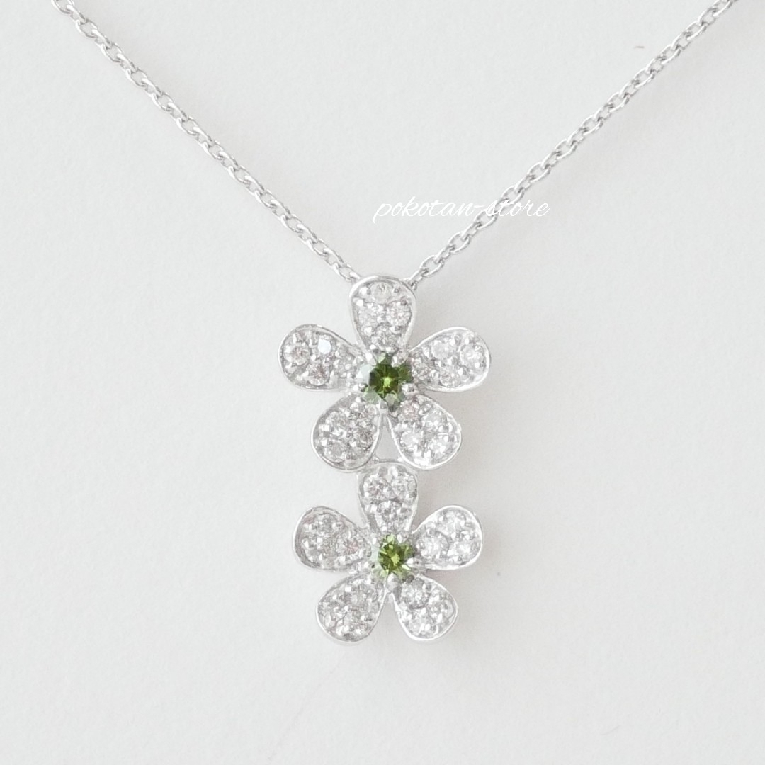 美品【ポンテヴェキオ】K18WG ダイヤ 計0.33ct フラワー ネックレス 美品【ポンテヴェキオ】K18WG ダイヤ 計0.33ct フラワー ネックレス