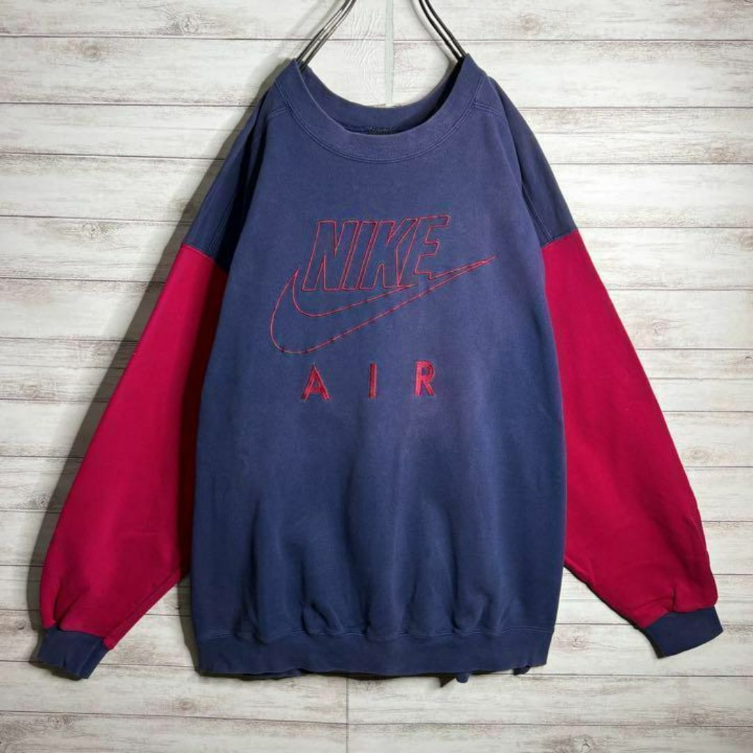 入手困難!!】ナイキ ✈︎刺繍ロゴ バイカラー 黒タグ ゆるだぼ 入手困難!!】ナイキ ✈︎刺繍ロゴ バイカラー 黒タグ ゆるだぼ