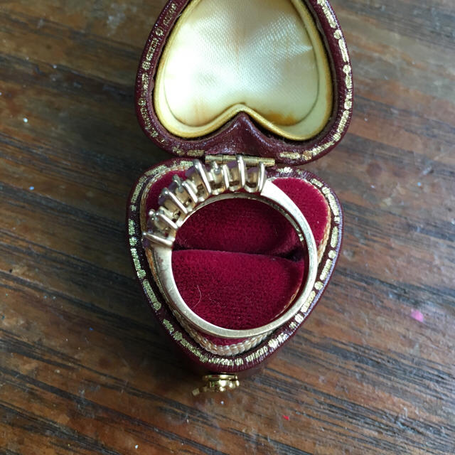 vintage❤︎春色ラベンダーマーキスカットの指輪 レディースのアクセサリー(リング(指輪))の商品写真