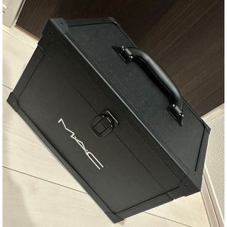 MAC - MAC メイクボックス 非売品の通販 by 58rakuma♡|マック MAC - MAC メイクボックス 非売品の通販 by 58rakuma♡|マック