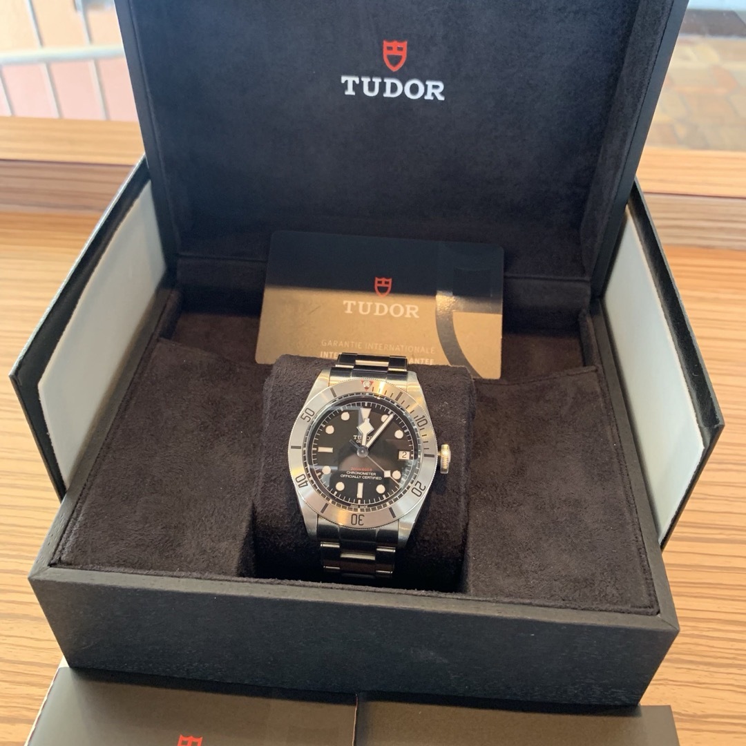 Tudor - 【廃盤モデル】TUDOR ブラック ベイ スチール の通販 by Tudor - 【廃盤モデル】TUDOR ブラック ベイ スチール の通販 by