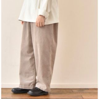 ジャーナルスタンダード(JOURNAL STANDARD)のDana faneuil コーデュロイワイドパンツ(カジュアルパンツ)