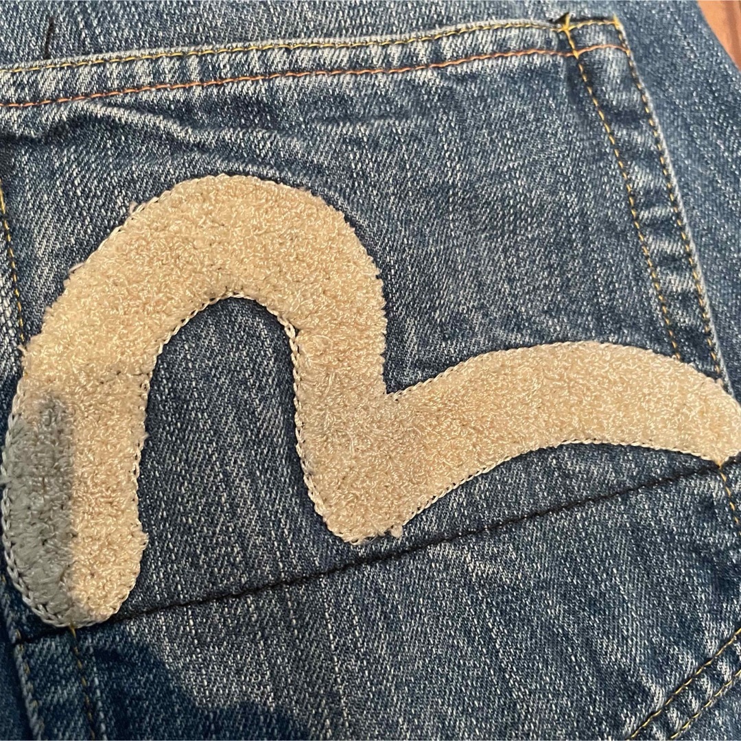 EVISU - サイズ32 2001 ハーフパンツ GOD 刺繍 エヴィス エビス EVISU - サイズ32 2001 ハーフパンツ GOD 刺繍 エヴィス エビス