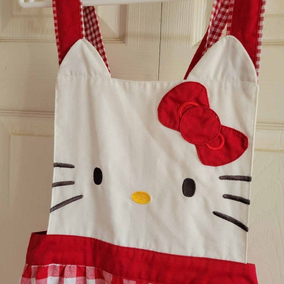 サンリオ - キティちゃん エプロン M~Lの通販 by ୨୧ cuddly サンリオ - キティちゃん エプロン M~Lの通販 by ୨୧ cuddly