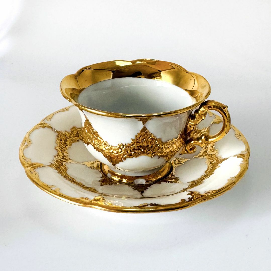 MEISSEN - ☆マイセン☆1級品/カップ&ソーサ/花柄/ゴールド MEISSEN - ☆マイセン☆1級品/カップ&ソーサ/花柄/ゴールド