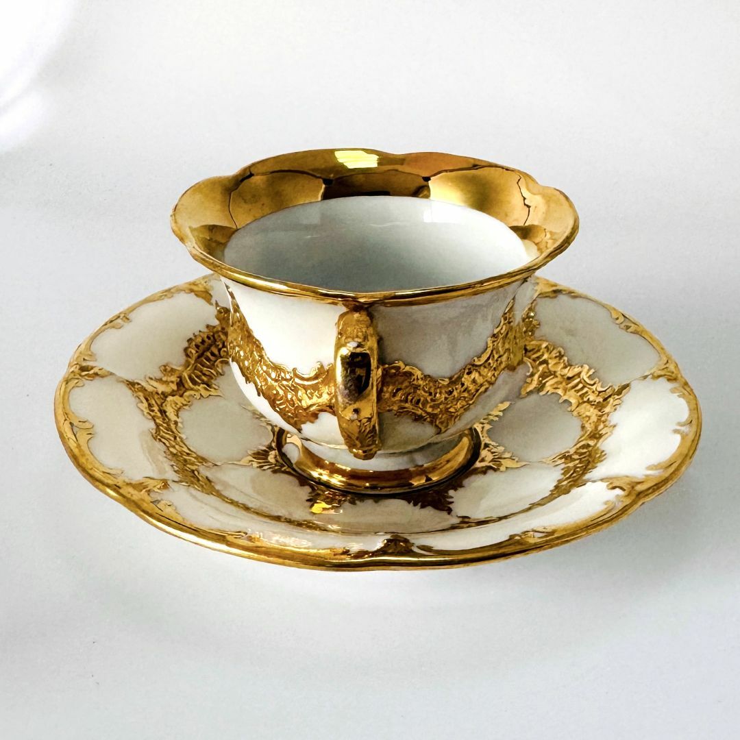 MEISSEN - ☆マイセン☆1級品/カップ&ソーサ/花柄/ゴールド MEISSEN - ☆マイセン☆1級品/カップ&ソーサ/花柄/ゴールド