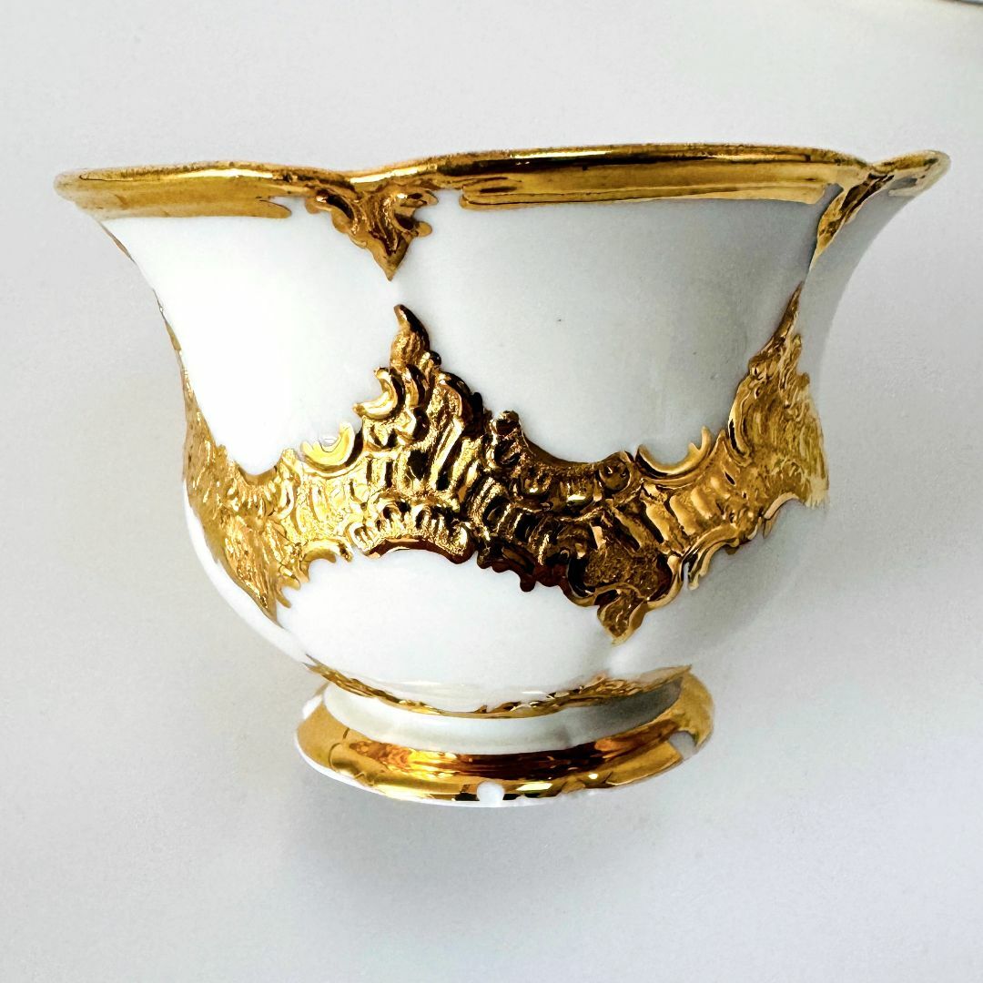 MEISSEN - ☆マイセン☆1級品/カップ&ソーサ/花柄/ゴールド MEISSEN - ☆マイセン☆1級品/カップ&ソーサ/花柄/ゴールド