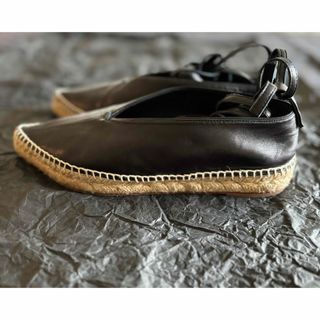 CELINE(バレエシューズ)のフリマアイテム一覧 CELINE(バレエシューズ)のフリマアイテム一覧