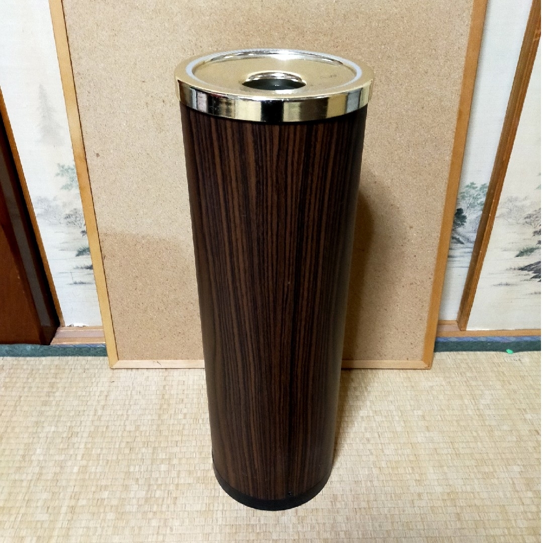 昭和レトロ スタンド灰皿の通販 by tomi's shop|ラクマ 昭和レトロ スタンド灰皿の通販 by tomi's shop|ラクマ