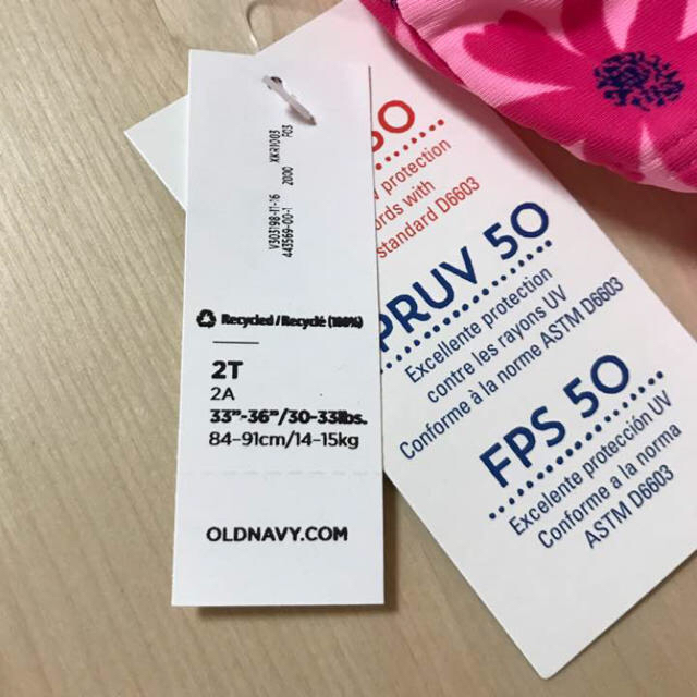 Old Navy(オールドネイビー)のオールドネイビー♡花柄♡肩フリル♡水着 キッズ/ベビー/マタニティのキッズ服女の子用(90cm~)(水着)の商品写真