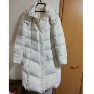 UNIQLO(ダウンコート ・ ホワイト/白色系)のフリマアイテム一覧 UNIQLO(ダウンコート ・ ホワイト/白色系)のフリマアイテム一覧