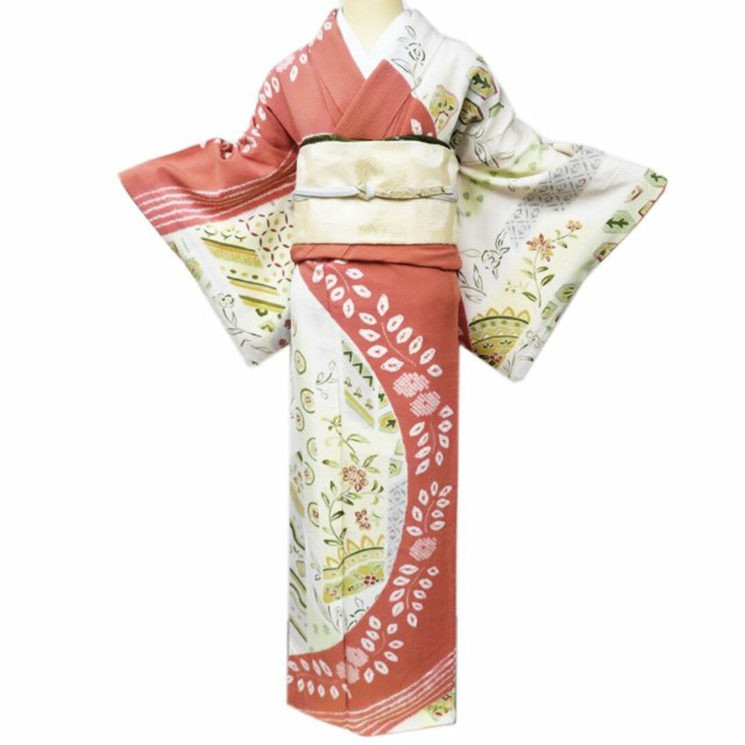 訪問着 着物 中古 正絹 袷 フォーマル 花の図 絞り 浅緋色 生成色 多 訪問着 着物 中古 正絹 袷 フォーマル 花の図 絞り 浅緋色 生成色 多