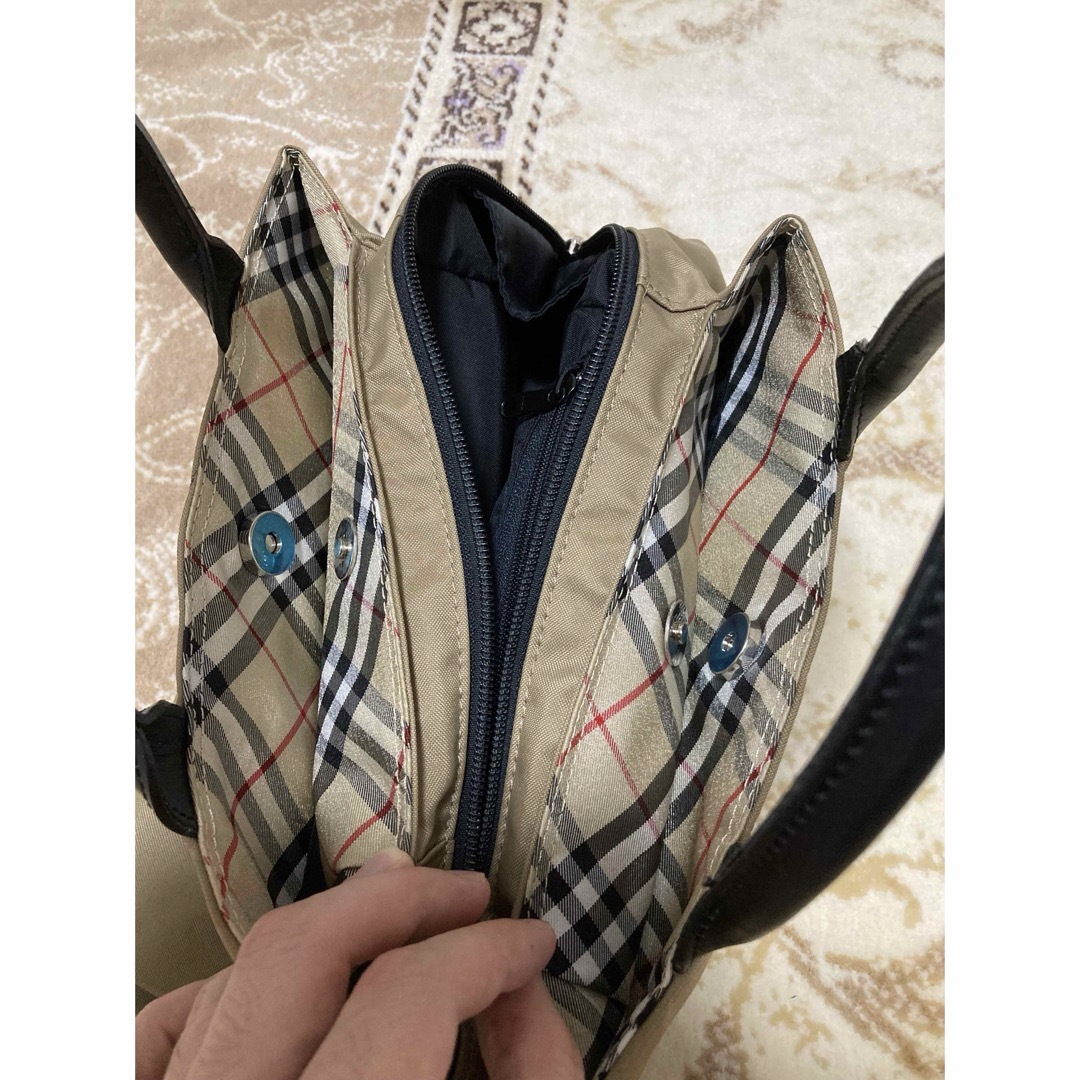 新品BURBERRY BLUE LABELハンドバッグ 新品BURBERRY BLUE LABELハンドバッグ