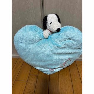 スヌーピー　クッション(キャラクターグッズ)