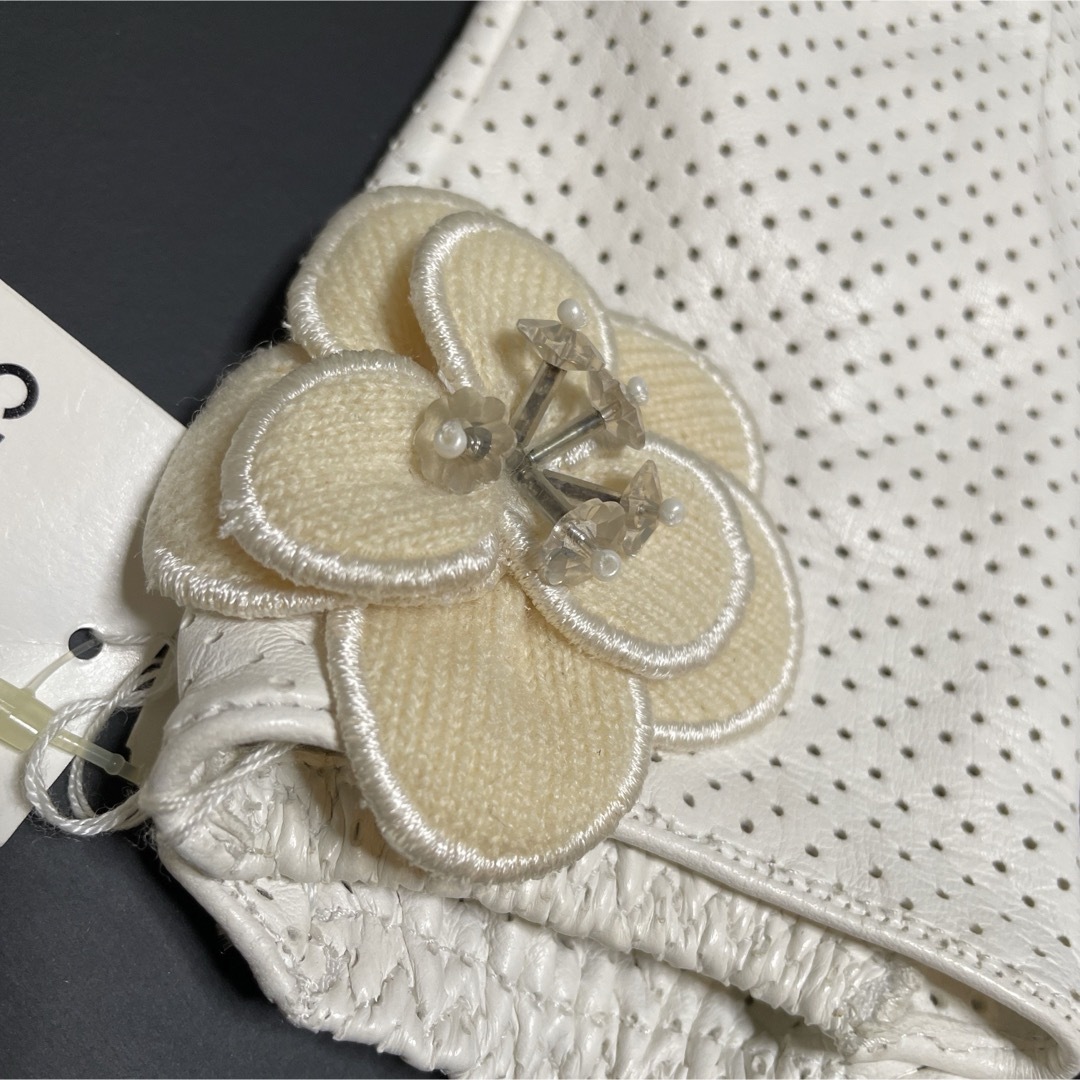 CHANEL - 新品未使用 タグ付き vintage CHANEL グローブ CHANEL - 新品未使用 タグ付き vintage CHANEL グローブ
