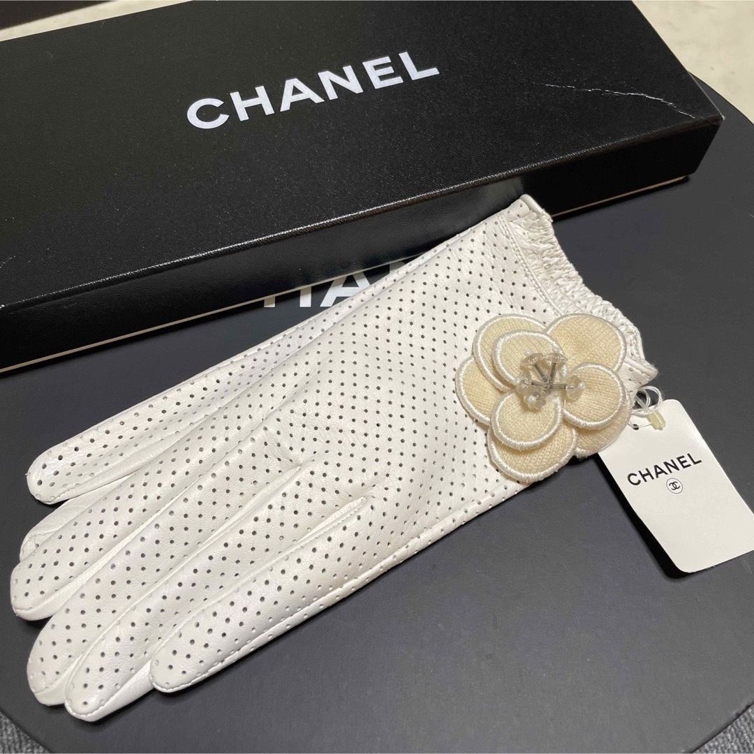 CHANEL - 新品未使用 タグ付き vintage CHANEL グローブ CHANEL - 新品未使用 タグ付き vintage CHANEL グローブ